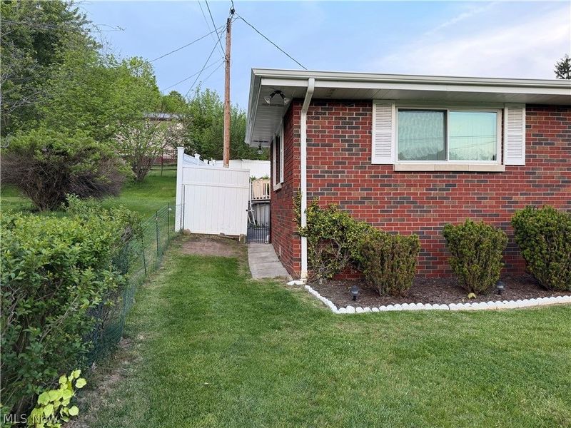 54599 Colerain Pike, Martins Ferry, OH 43935 Photo 19