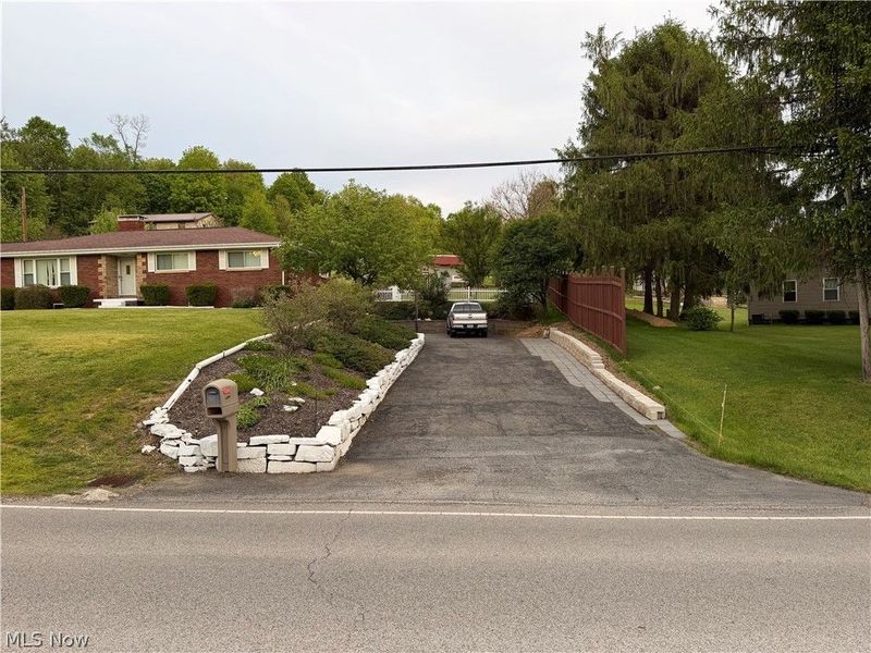 54599 Colerain Pike, Martins Ferry, OH 43935 Photo 2