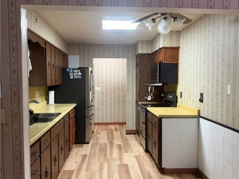 54599 Colerain Pike, Martins Ferry, OH 43935 Photo 36