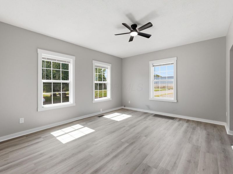 213 Vine Street, Mansfield, OH 44902 Photo 8
