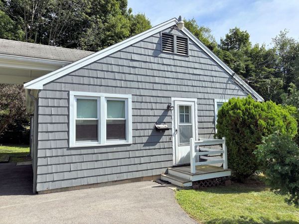 59 Broadway St, Unit 2, Stoughton, MA 02072