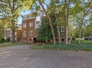 761 Bishops Park Drive, Unit 201, Raleigh, NC 27605