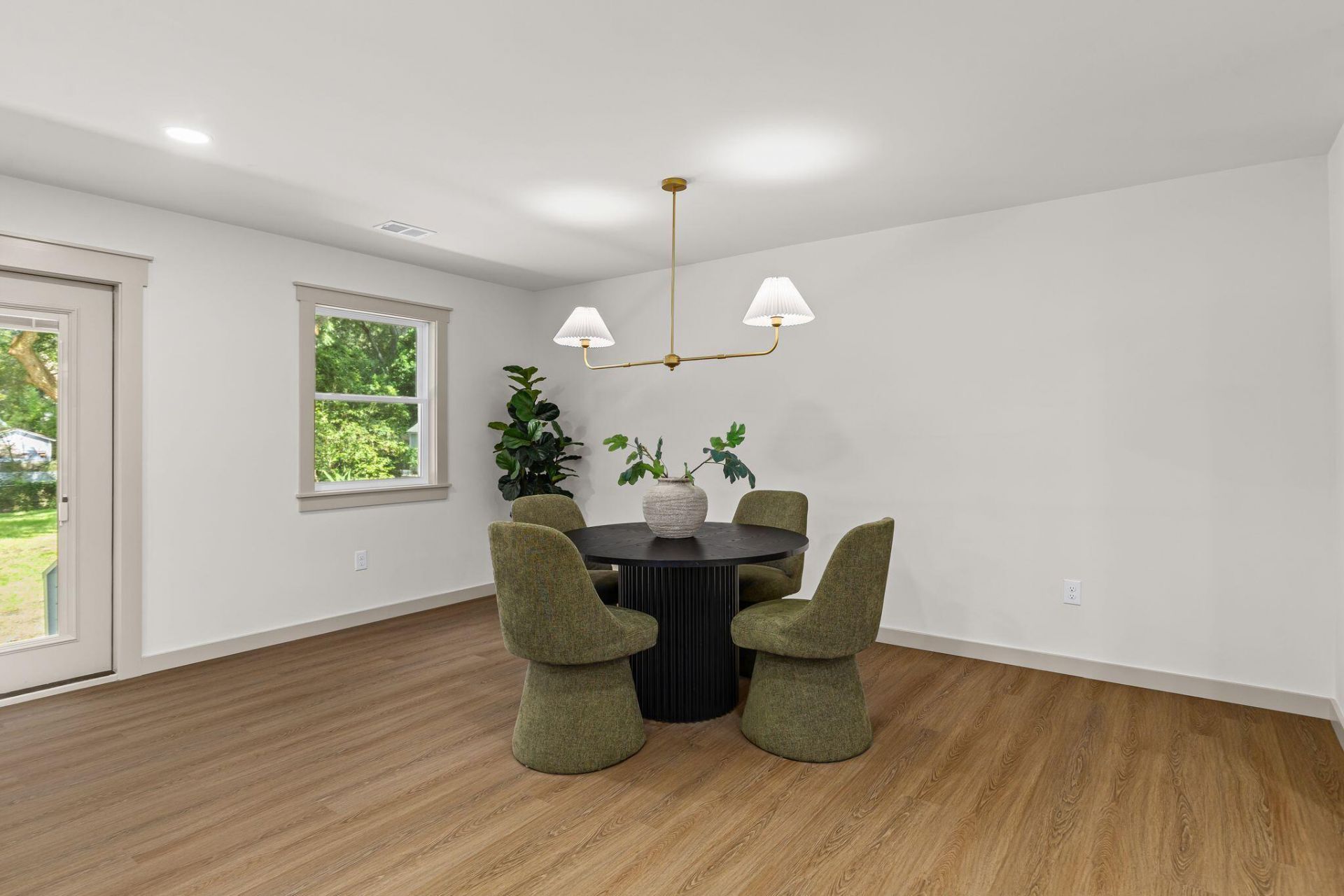 1412 Tara Road Photo 17
