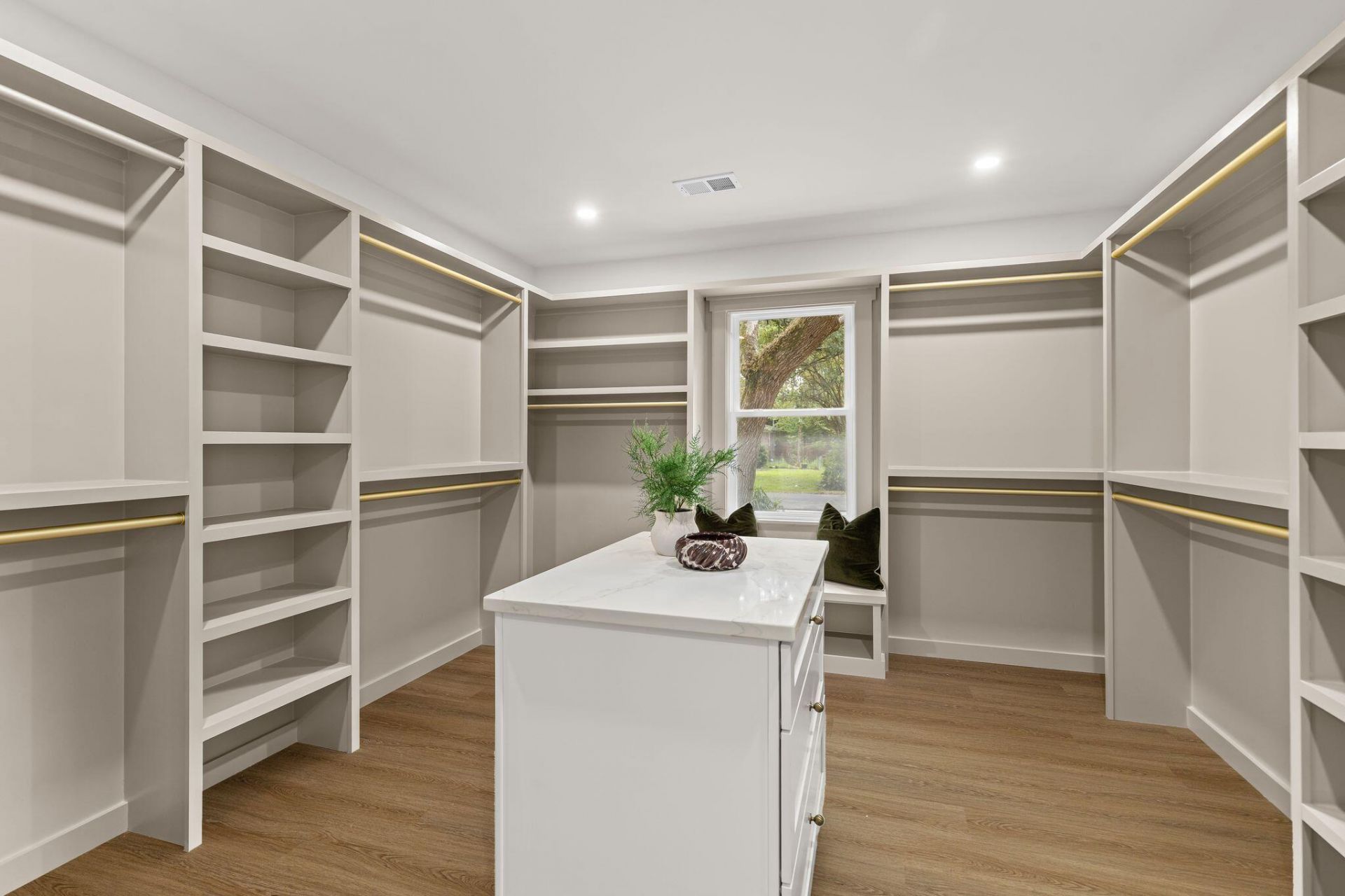 1412 Tara Road Photo 25