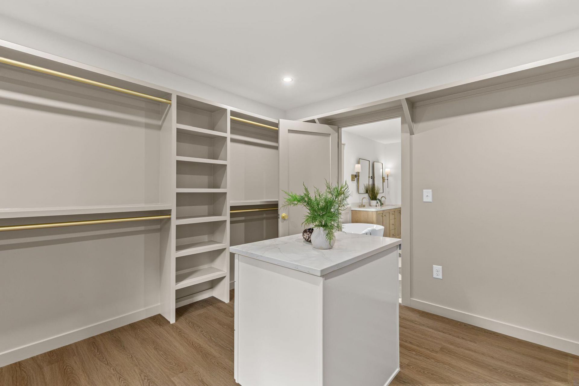1412 Tara Road Photo 26