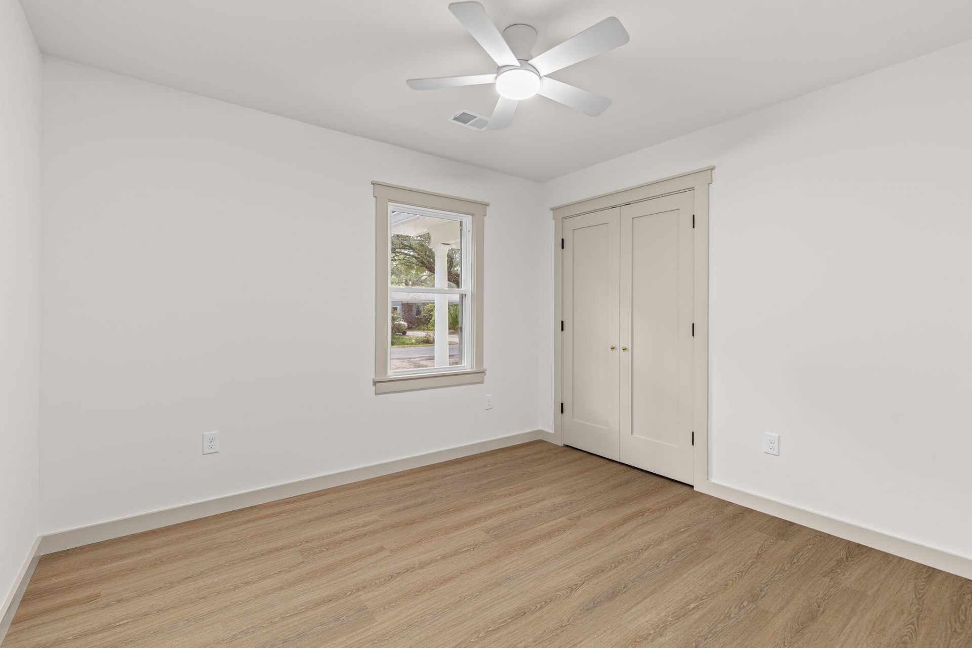 1412 Tara Road Photo 34