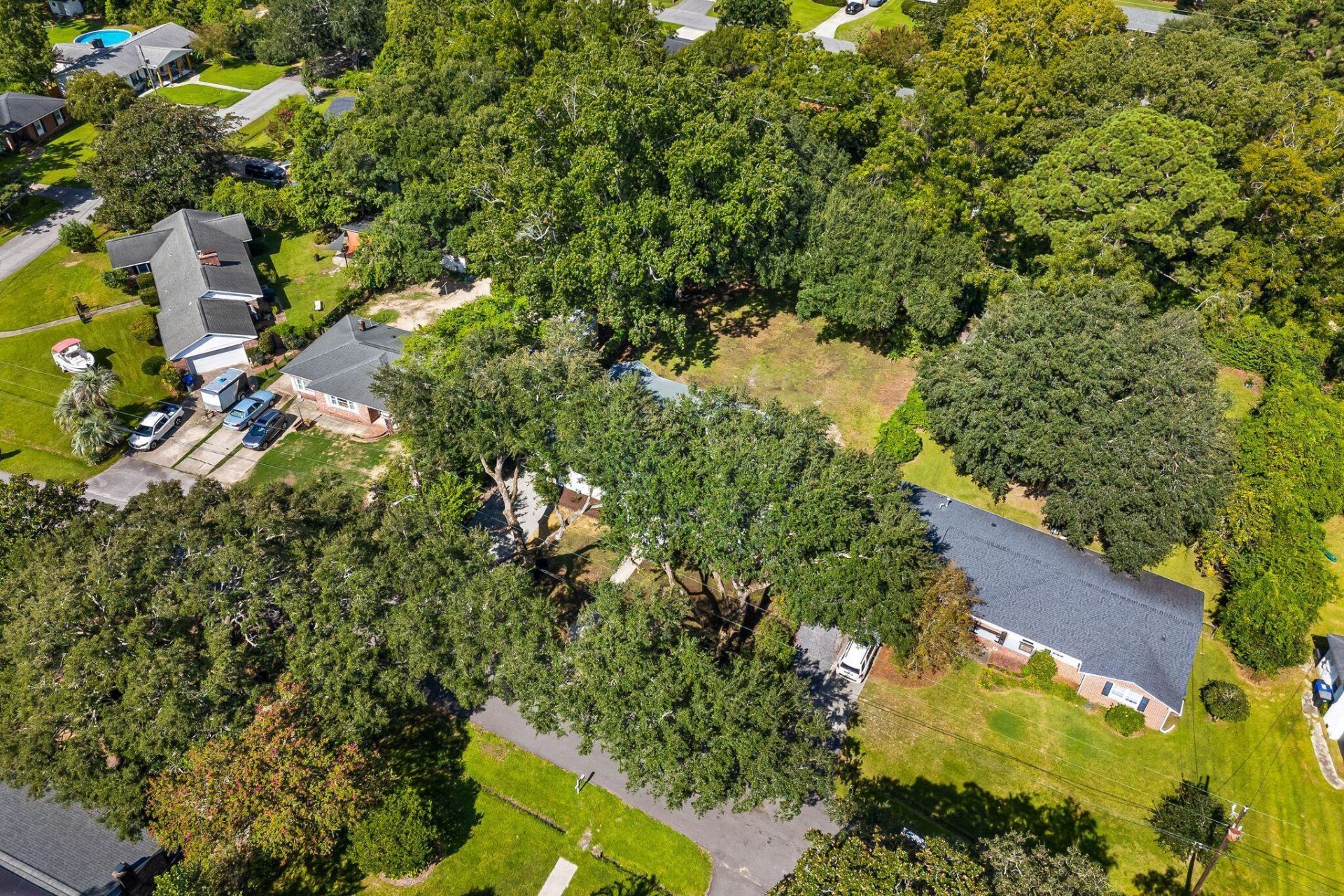 1412 Tara Road Photo 53