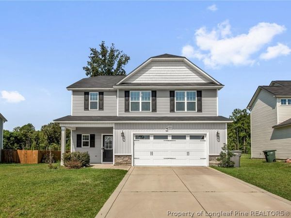 4700 Scenic Pines Drive , Hope Mills, NC 28348