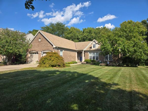 5638 Glenbrook Court, Mason, OH 45040