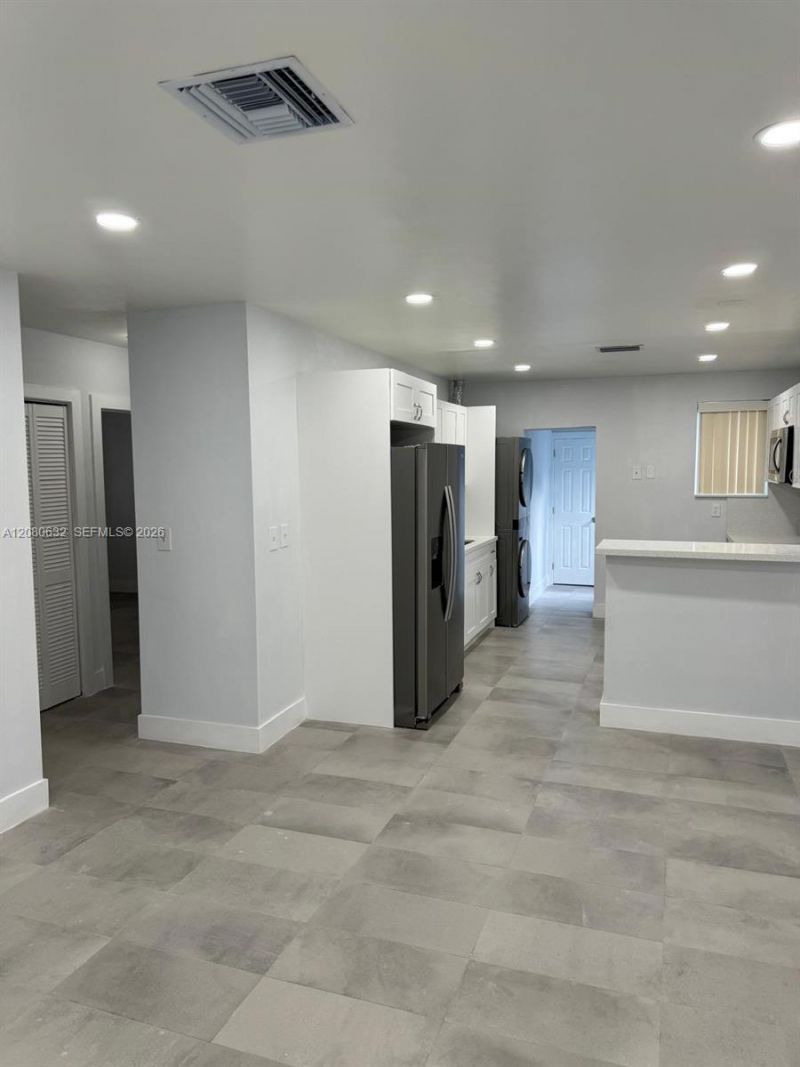 1220 NW 102nd St , Unit 1220, Miami, FL 33147 Photo