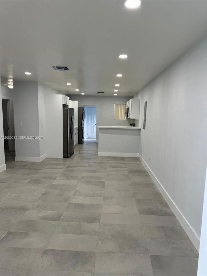 1220 NW 102nd St , Unit 1220, Miami, FL 33147 Photo