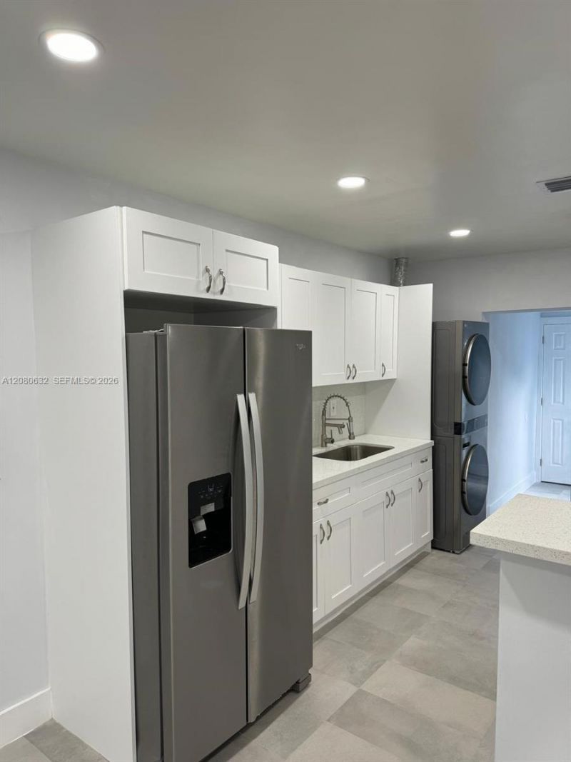 1220 NW 102nd St , Unit 1220, Miami, FL 33147 Photo
