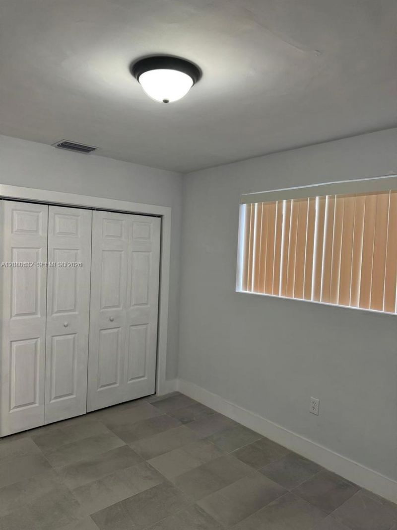 1220 NW 102nd St , Unit 1220, Miami, FL 33147 Photo
