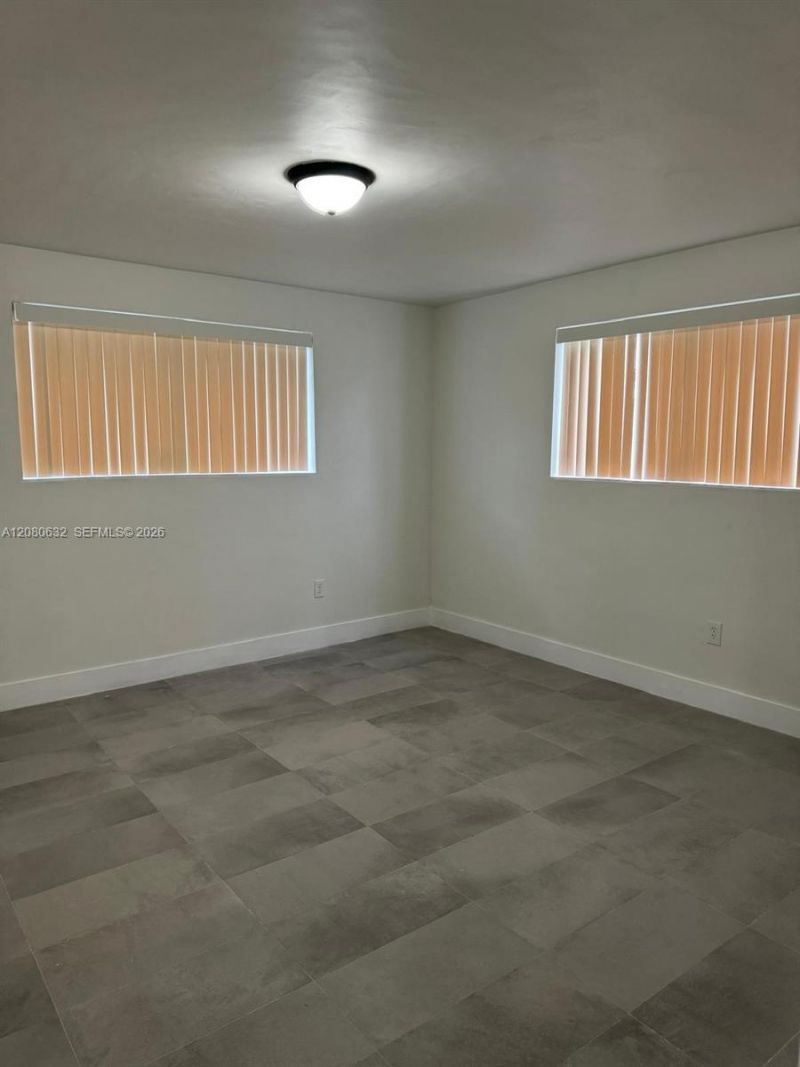 1220 NW 102nd St , Unit 1220, Miami, FL 33147 Photo