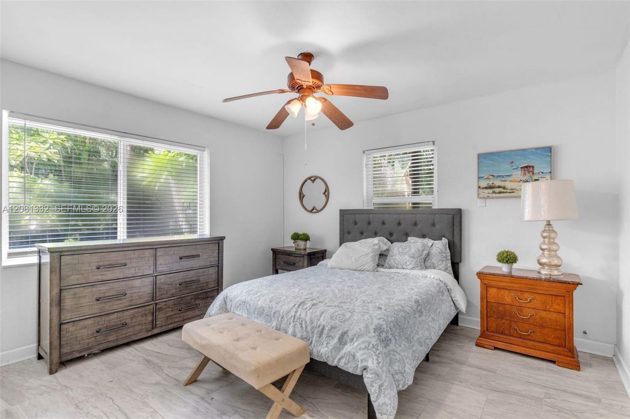 2407 Washington St, Hollywood, FL 33020 Photo
