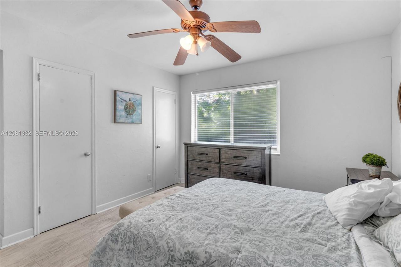 2407 Washington St, Hollywood, FL 33020 Photo
