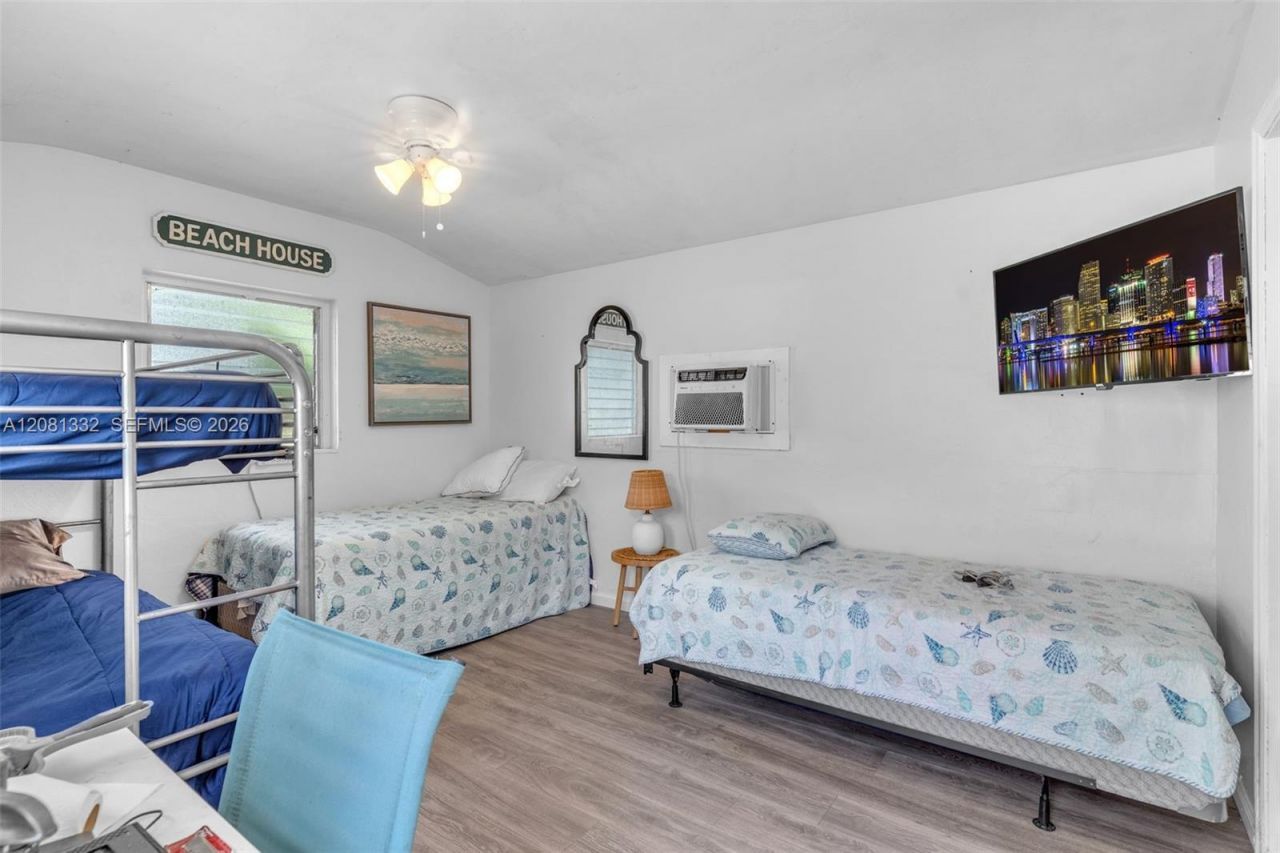 2407 Washington St, Hollywood, FL 33020 Photo