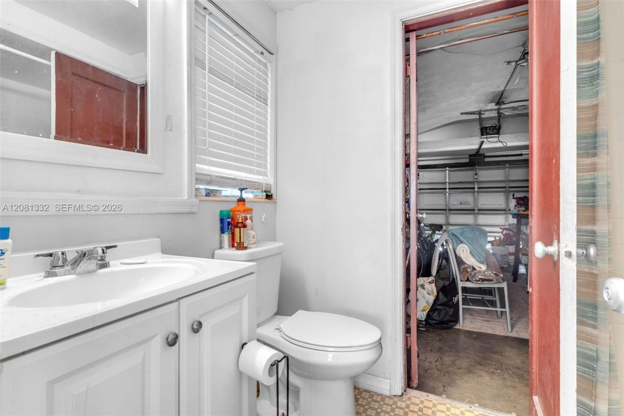 2407 Washington St, Hollywood, FL 33020 Photo