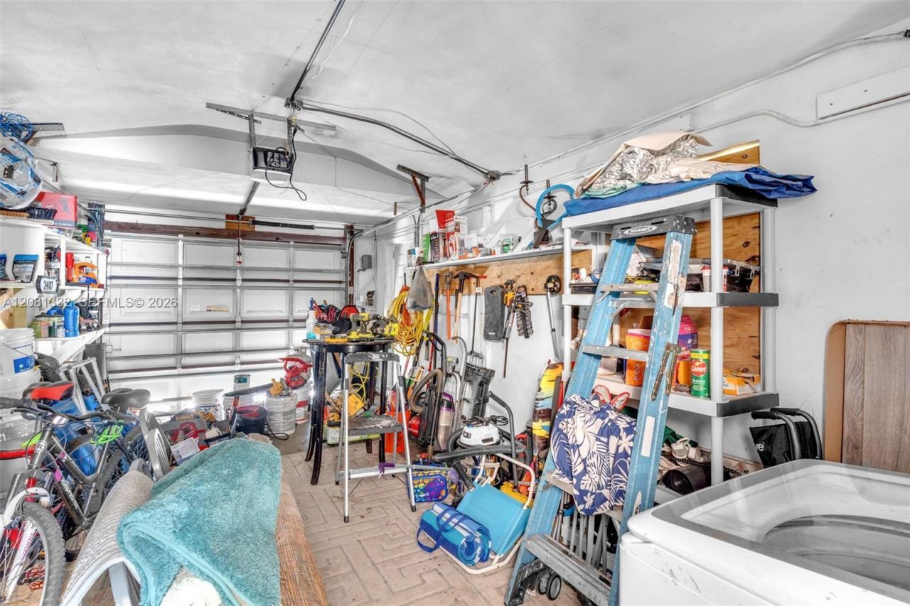 2407 Washington St, Hollywood, FL 33020 Photo