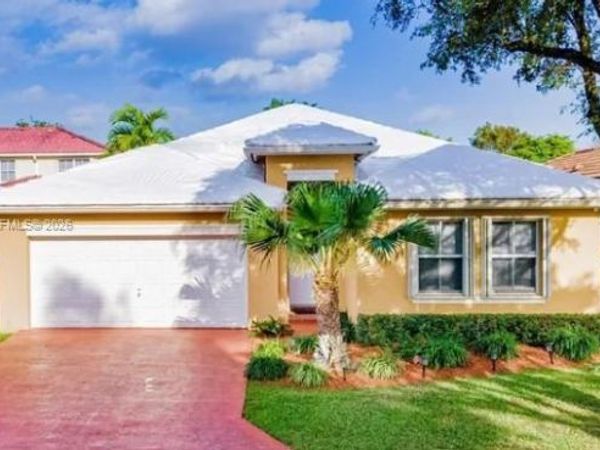 8133 SW 163rd Pl , Unit 8133, Miami, FL 33193