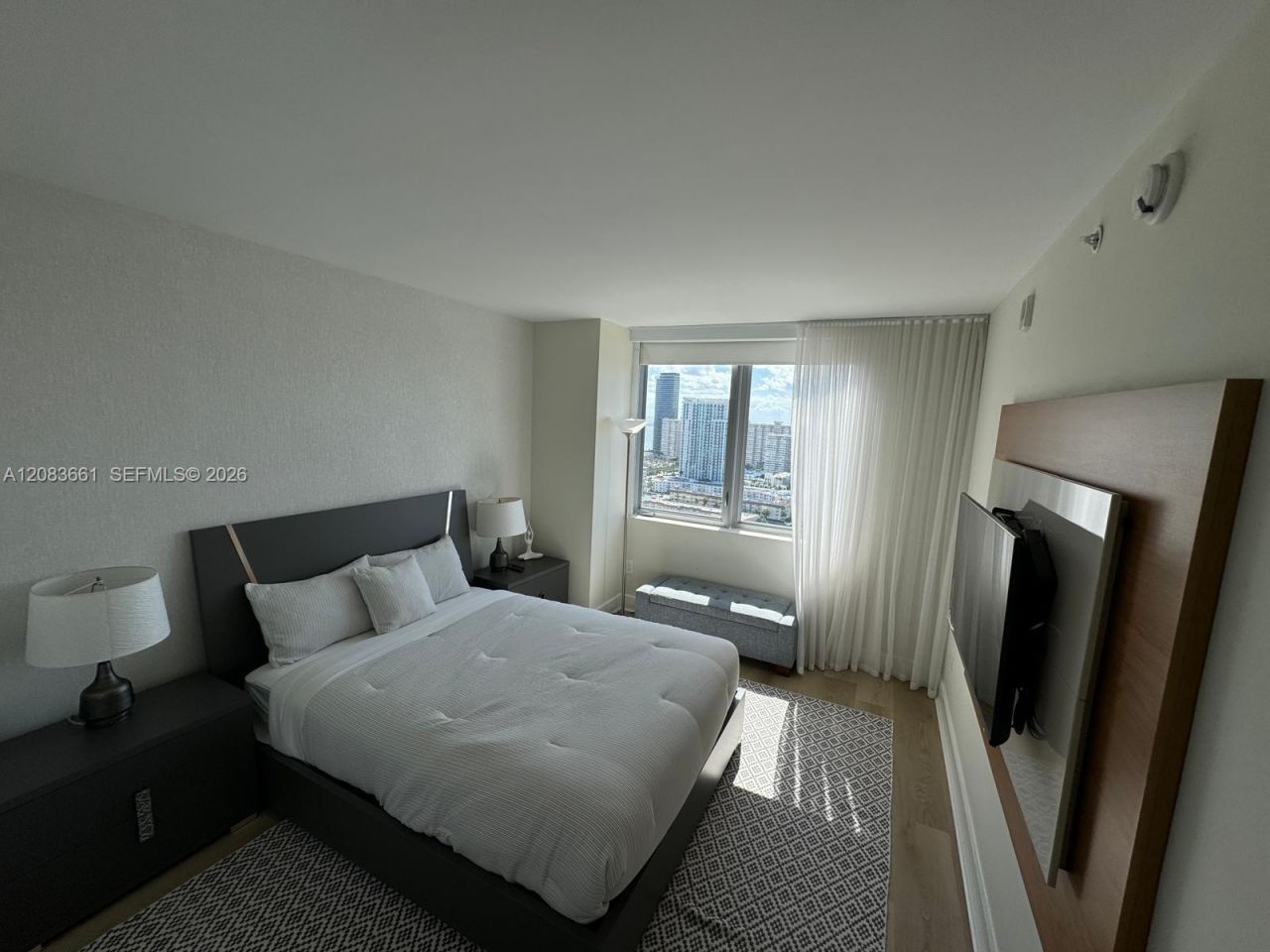 2600 E Hallandale Beach Blvd , Unit T2701, Hallandale Beach, FL 33009 Photo