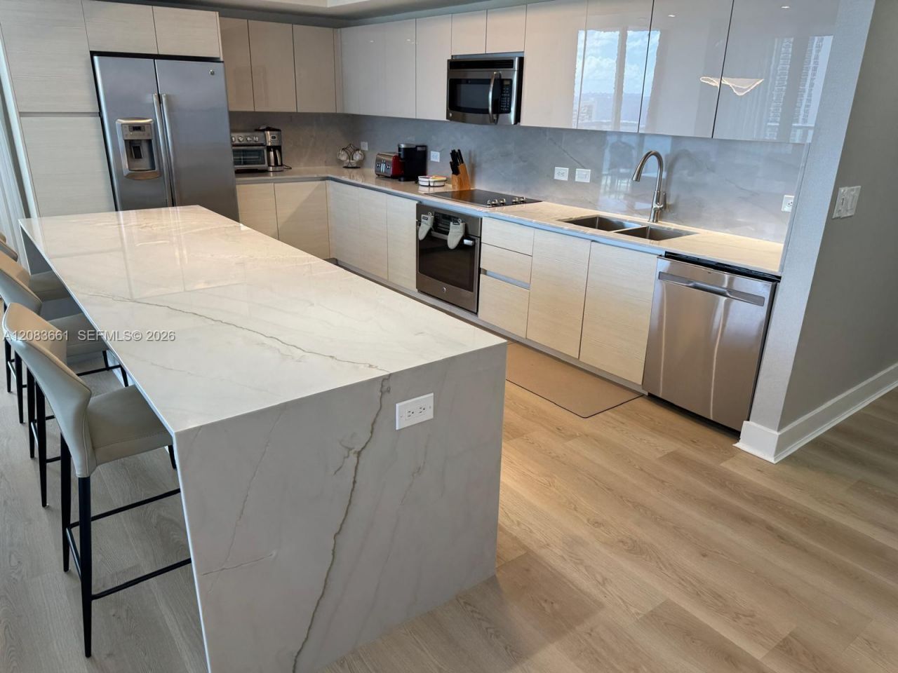 2600 E Hallandale Beach Blvd , Unit T2701, Hallandale Beach, FL 33009 Photo