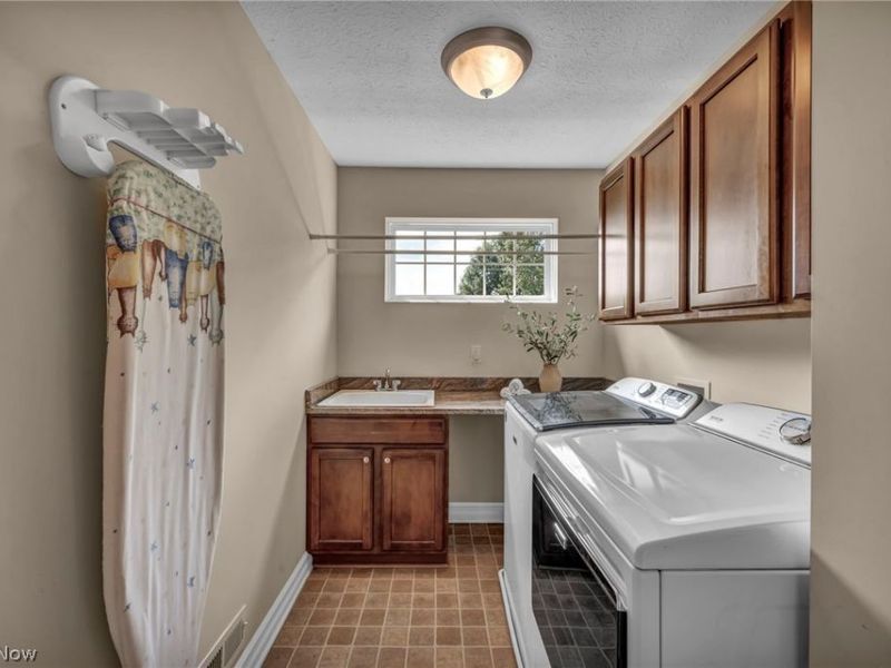 6466 Pebble Court, Medina, OH 44256 Photo 32