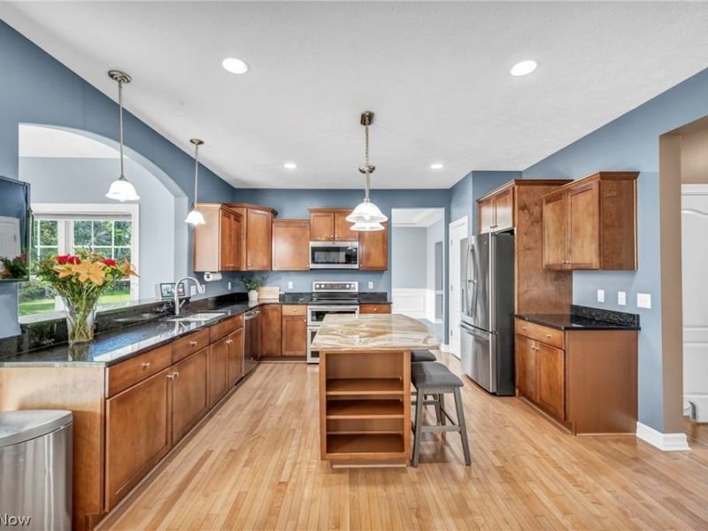 6466 Pebble Court, Medina, OH 44256 Photo 6
