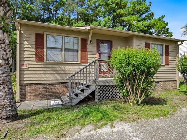 705 3rd Ave. S , North Myrtle Beach, SC 29582