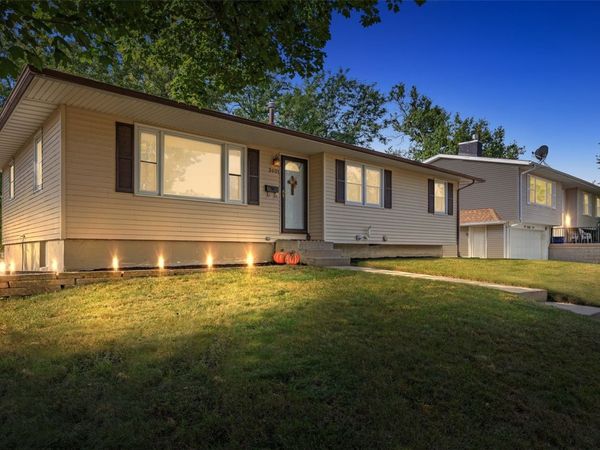 3601 2nd Ave SW, Cedar Rapids, IA 52404