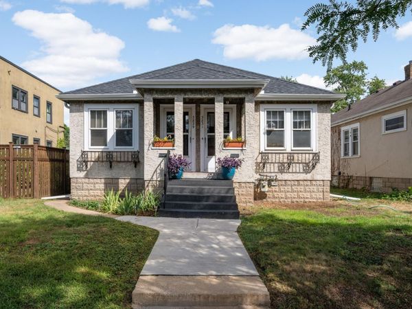3829 28th Avenue S, Minneapolis, MN 55406