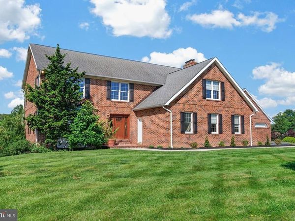 4 COUNTRY HILL COURT, KINGSVILLE, MD 21087