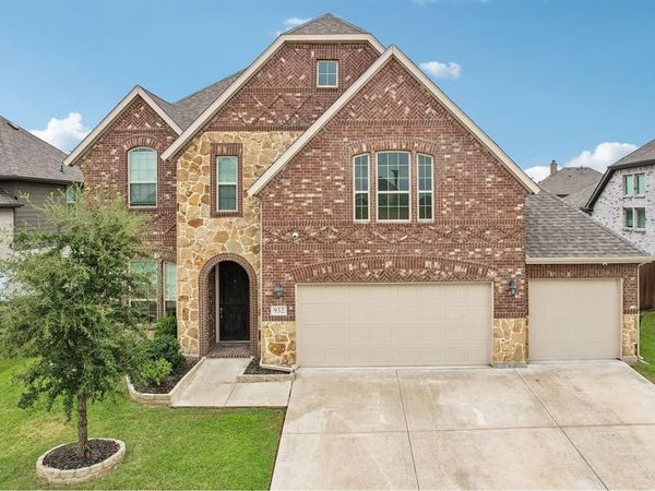 932 Manuel Drive, Fate, TX 75087