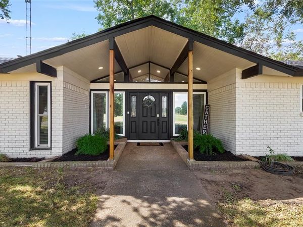 221 Laurel Lane, Fairfield, TX 75840