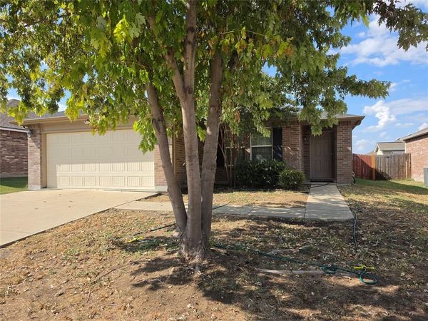 6012 Fantail Drive , Fort Worth, TX 76179