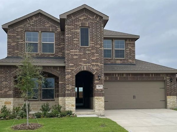 202 Van Horn Drive , Terrell, TX 75160