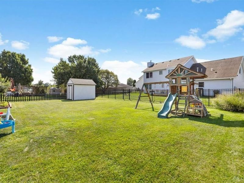 176 Locust View Way, Troy, OH 45373 Photo 44