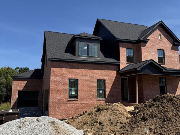 1215 Ben Forkum Drive , Lebanon, TN 37087