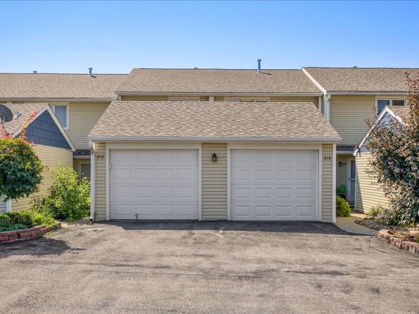 210 Cooper Court, Ames, IA 50014