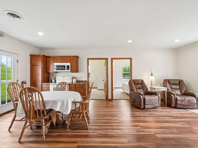 1053 Zion Road SE, Lancaster, OH 43130 Photo 72