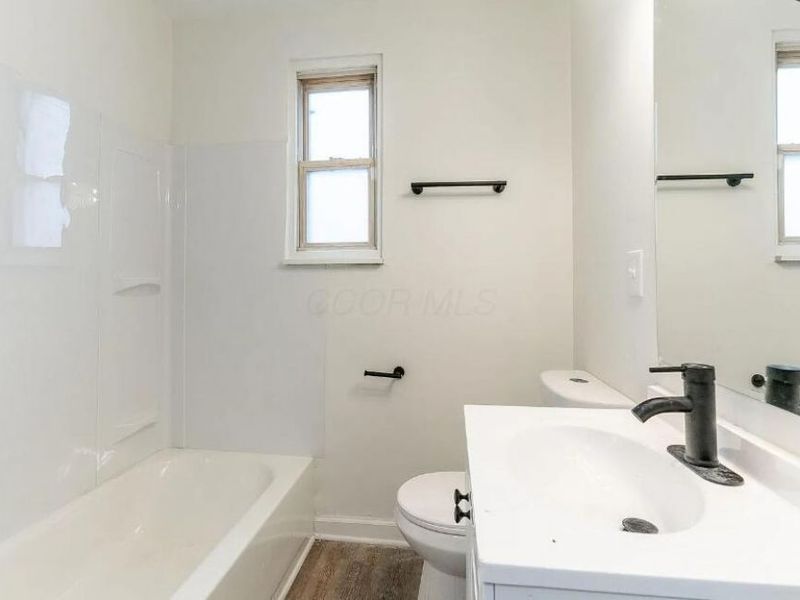 2243 Safford Avenue, Columbus, OH 43223 Photo 8