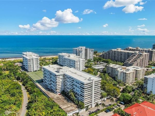 155 Ocean Lane DR, Unit 103, KEY BISCAYNE, FL 33149