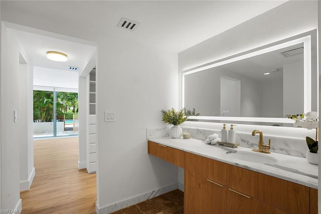155 Ocean Lane Dr, Unit 103, Key Biscayne, FL 33149 Photo
