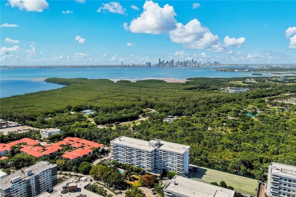 155 Ocean Lane Dr, Unit 103, Key Biscayne, FL 33149 Photo