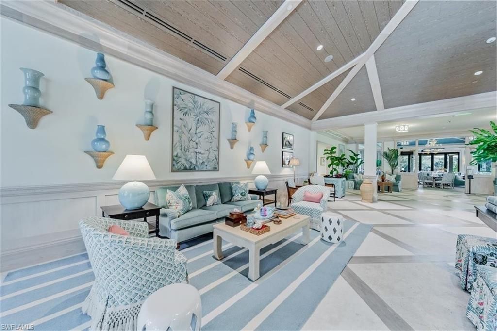 110 Wilderness Dr , Unit 129, Naples, FL 34105 Photo