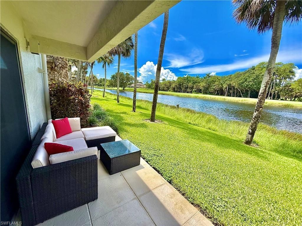 110 Wilderness Dr , Unit 129, Naples, FL 34105 Photo