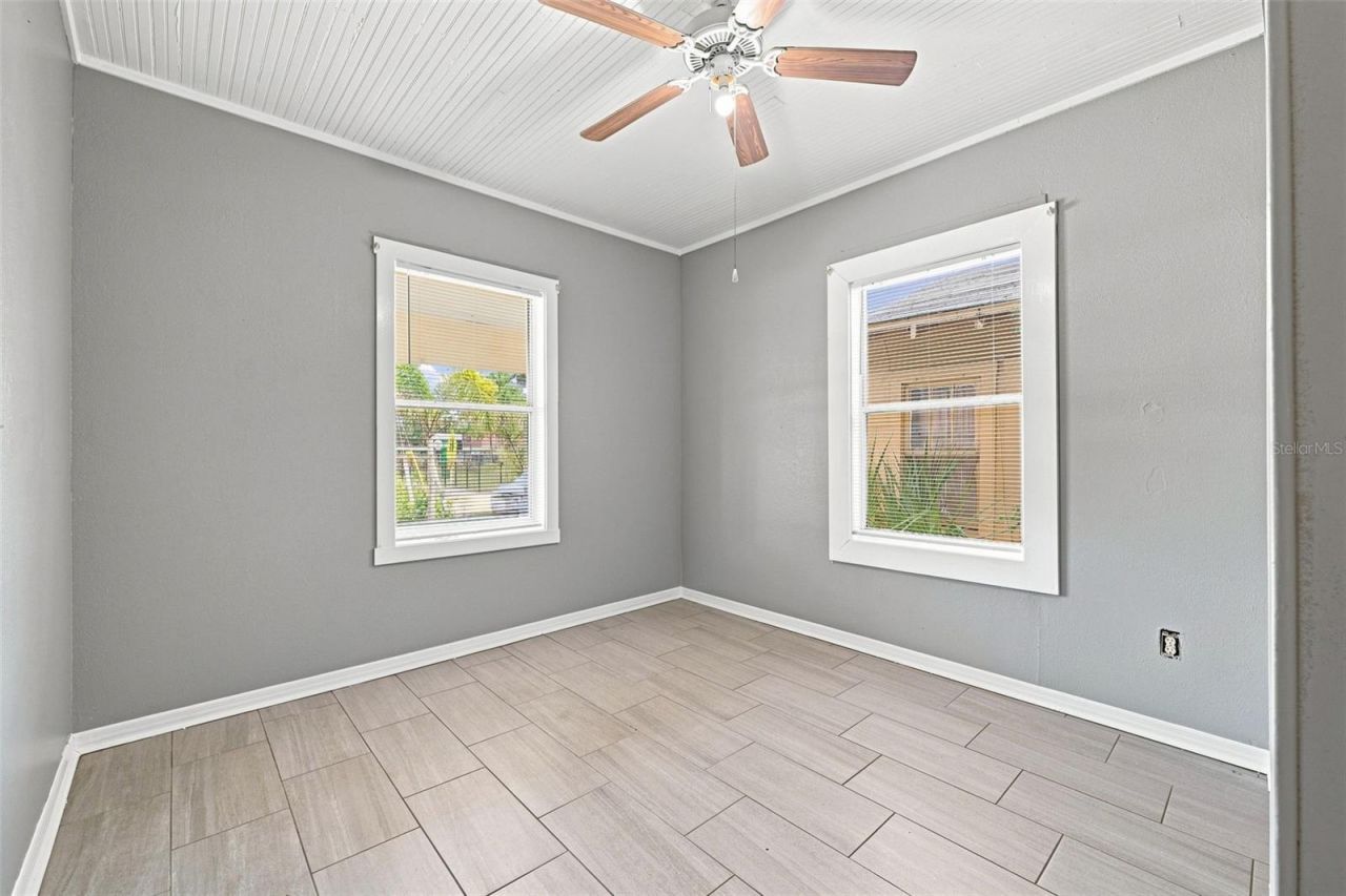 1609 E Lake Avenue , Tampa, FL 33610 Photo