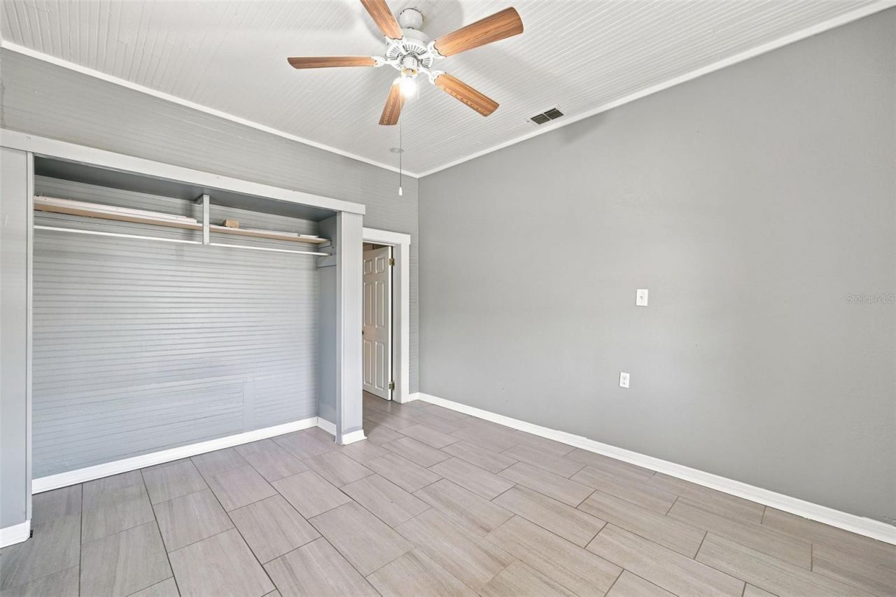 1609 E Lake Avenue , Tampa, FL 33610 Photo