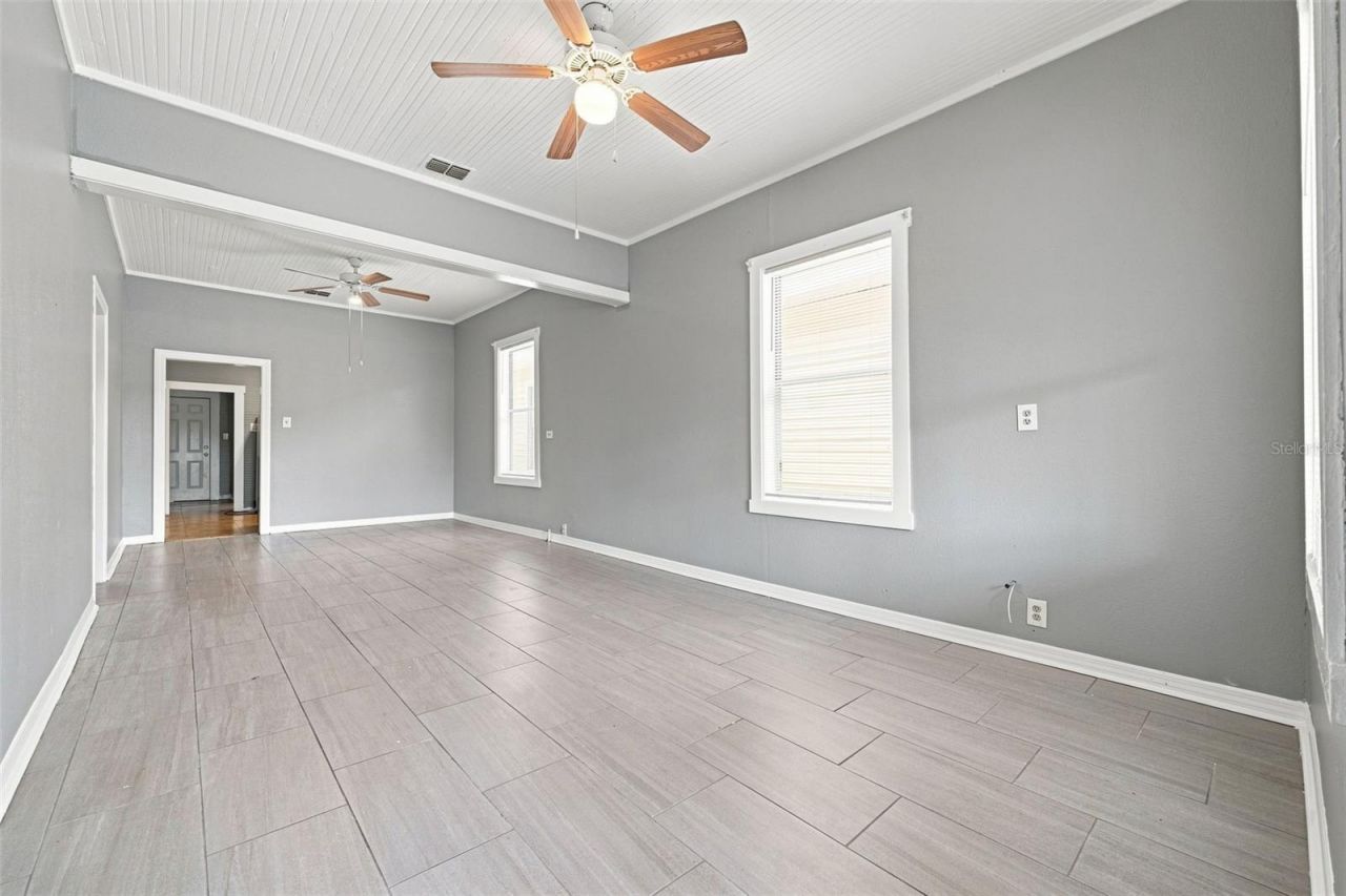 1609 E Lake Avenue , Tampa, FL 33610 Photo
