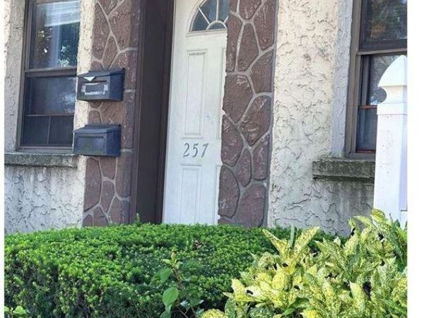 257-04 Hillside Avenue , Unit 1, Floral Park, NY 11004